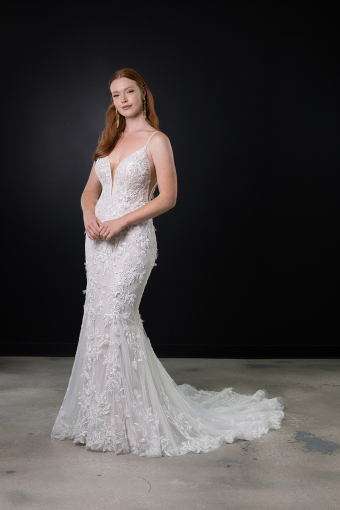Martina Liana Fluer (B) #2 default (IVIV-PL) Ivory Lace & Tulle over Ivory Gown w Porcelain Tulle Illusion thumbnail