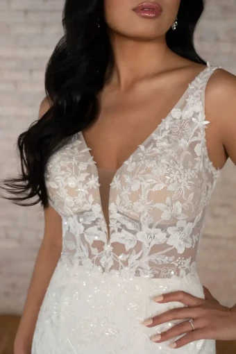 Stella York Natasha (C) #2 default (IV-PL) Ivory Gown w Porcelain Tulle Plunge thumbnail