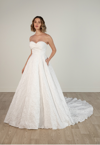 Essense of Australia Ireland #0 default thumbnail